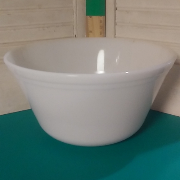Vintage MCM White Ribbed Federal Milk Glass Nesting Mixing Serving Bowl - Picture 1 of 6